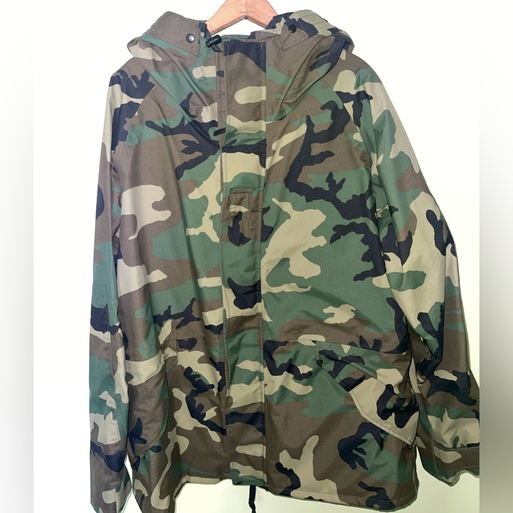 Men’s U.S. Army Parka, Cold Weather, Camouflage Size XL